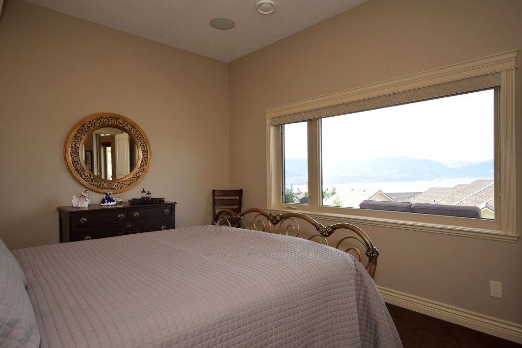 770 Kuipers Crescent property photo