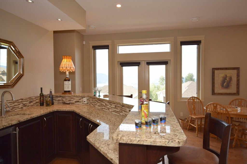 770 Kuipers Crescent property photo