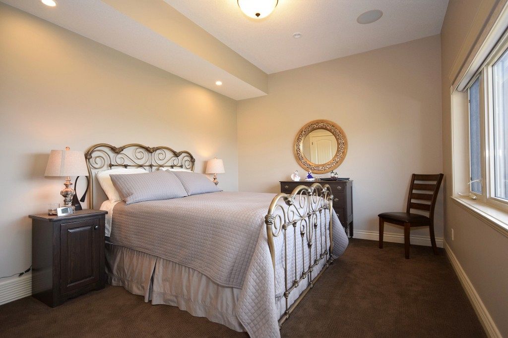770 Kuipers Crescent property photo